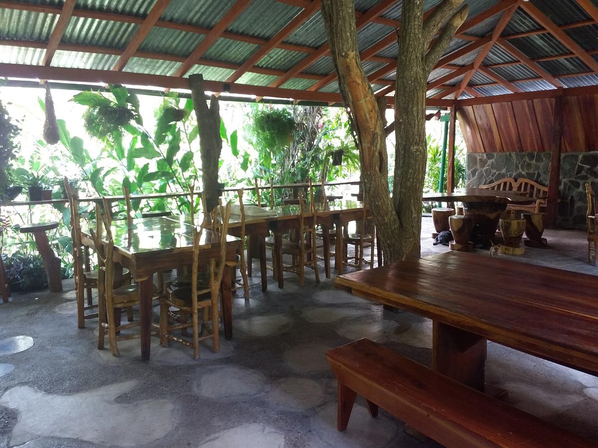Rancho De Lelo Ecolodge Monteverde Bagian luar foto