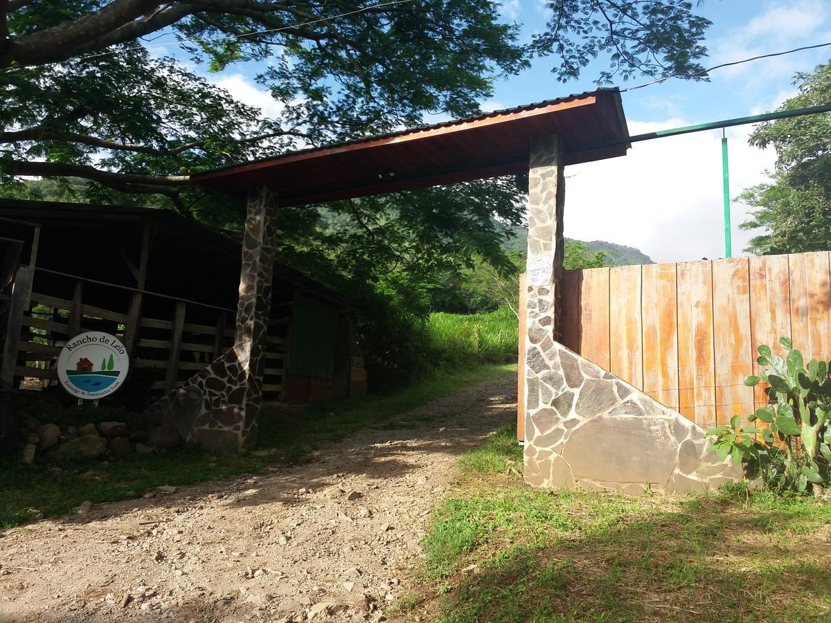 Rancho De Lelo Ecolodge Monteverde Bagian luar foto