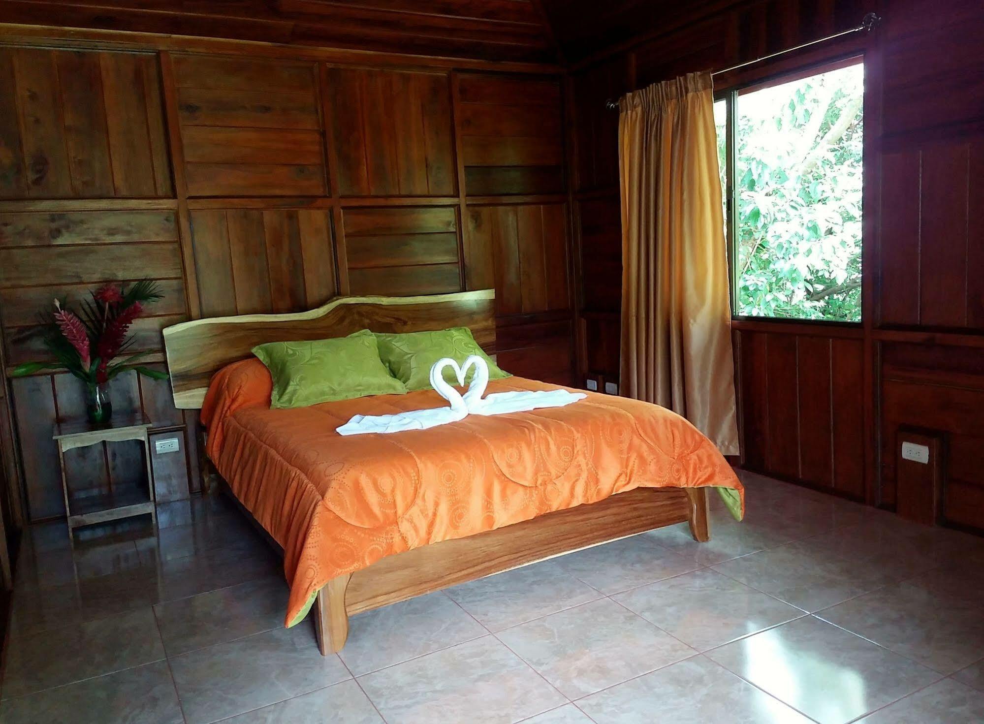 Rancho De Lelo Ecolodge Monteverde Bagian luar foto
