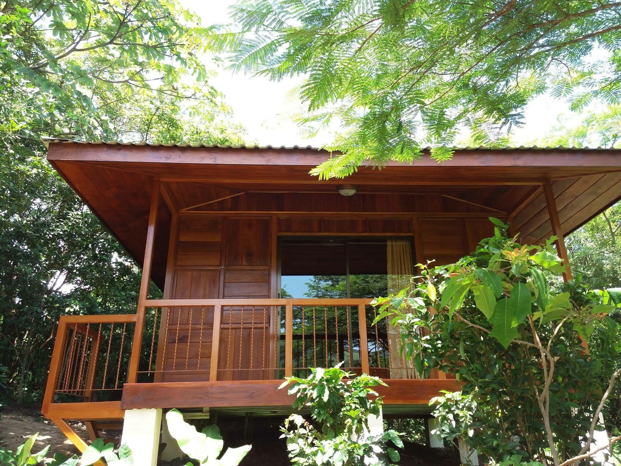 Rancho De Lelo Ecolodge Monteverde Bagian luar foto